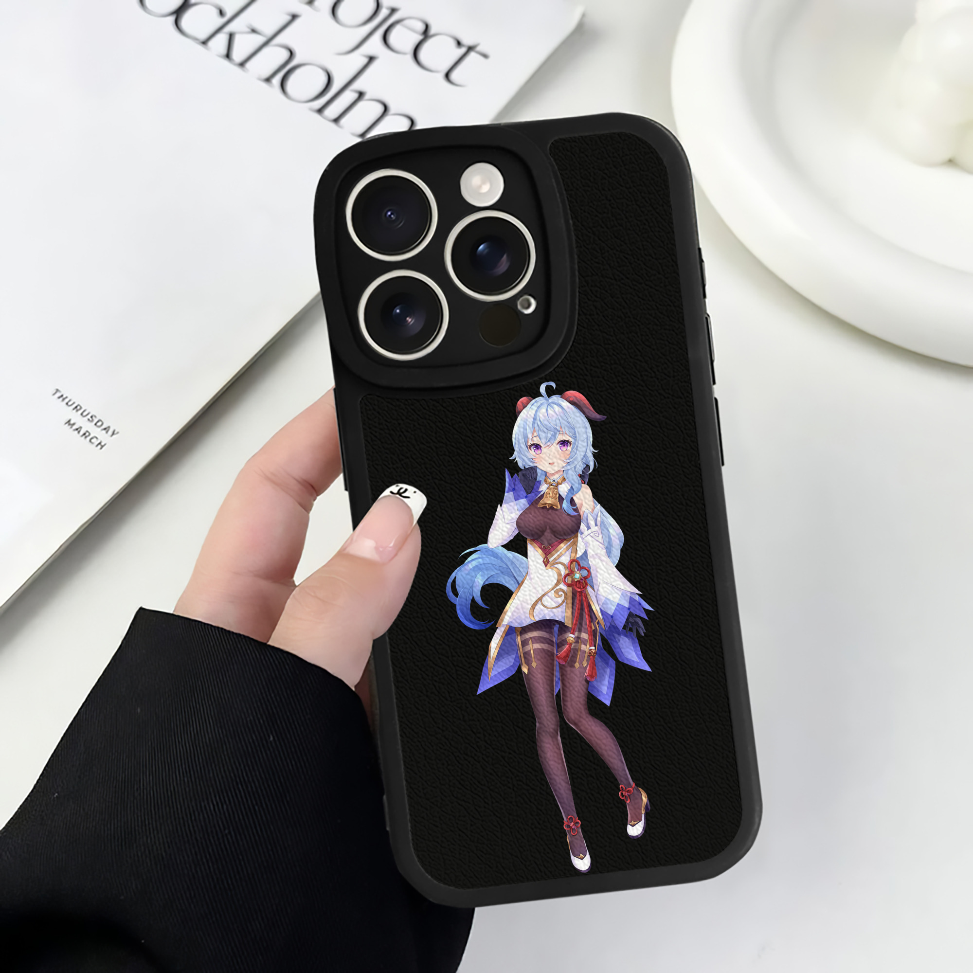 げんし神 甘雨 かんう genshin Ganyu 【iPhone 16シリーズ対応】シリコンスマホケース（レザー調） 材質：シリコン